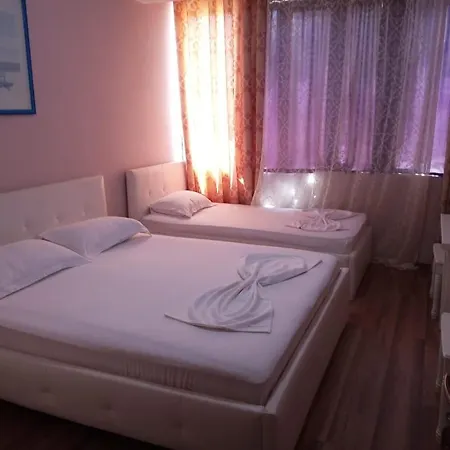 British Химара