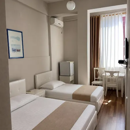Hotel British 3*