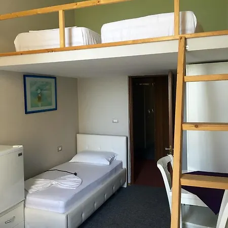 British Hotel
