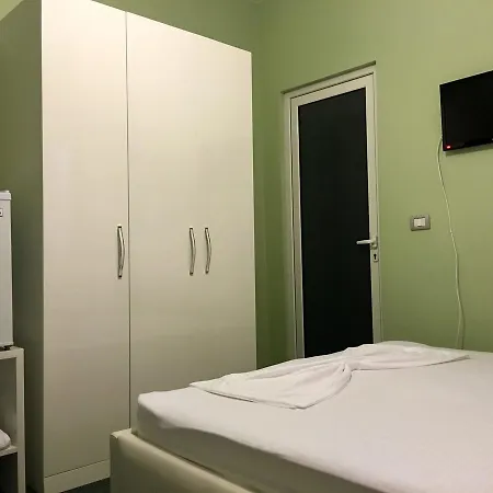 Hotel British