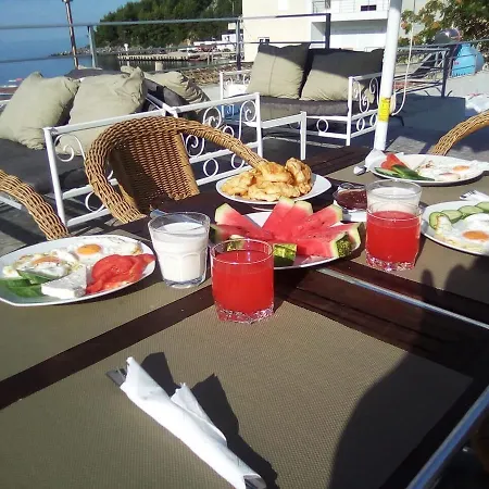 British 3* Himare